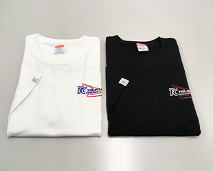 Tシャツ