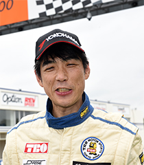 山本純一選手