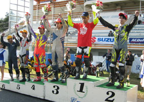 NS2クラス受賞者